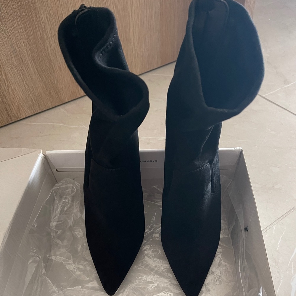 Aldo 4inch heel booties